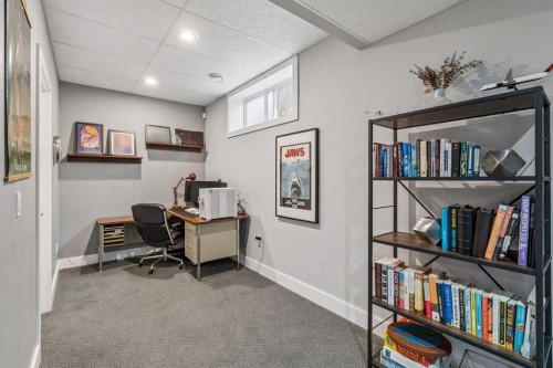 2-441 20 Avenue Ne, Calgary, AB - Indoor