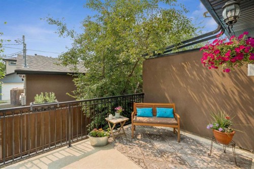 2-441 20 Avenue Ne, Calgary, AB - Outdoor
