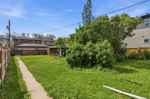 3711 Centre B Street Nw, Calgary, AB - Outdoor