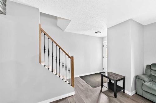 2078 7 Avenue North, Lethbridge, AB - Indoor Photo Showing Other Room