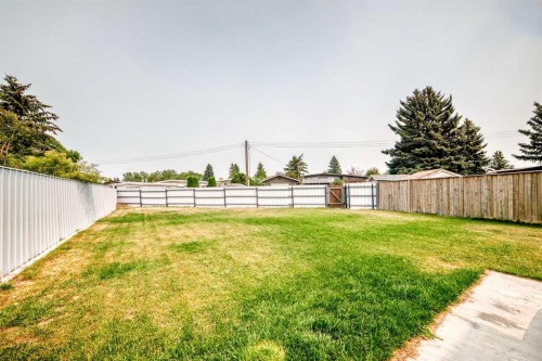 2078 7 Avenue North, Lethbridge, AB - Outdoor