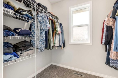 497 Hillcrest Road Sw, Airdrie, AB - Indoor With Storage