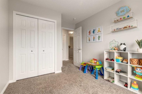 497 Hillcrest Road Sw, Airdrie, AB - Indoor