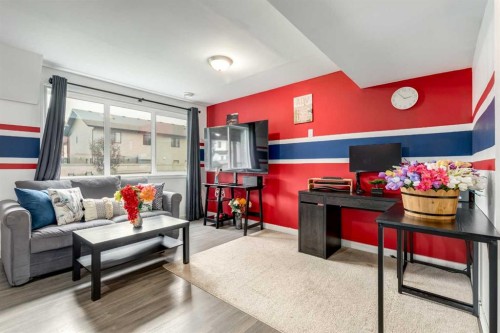 497 Hillcrest Road Sw, Airdrie, AB - Indoor