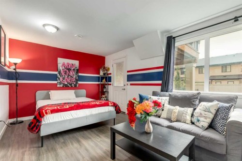 497 Hillcrest Road Sw, Airdrie, AB - Indoor