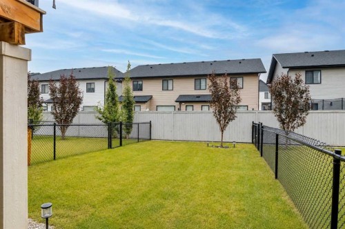 497 Hillcrest Road Sw, Airdrie, AB - Outdoor