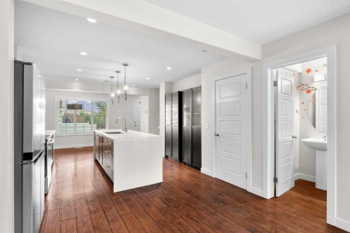 89 Pantego Lane Nw, Calgary, AB - Indoor