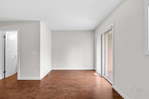 89 Pantego Lane Nw, Calgary, AB - Indoor Photo Showing Other Room