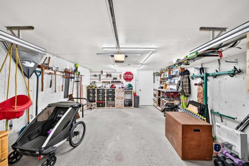 71 Dalton Bay Nw, Calgary, AB - Indoor