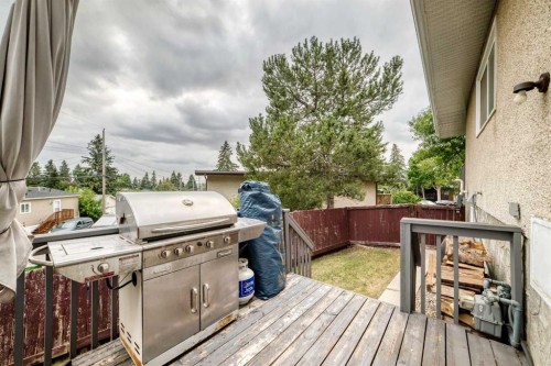 71 Dalton Bay Nw, Calgary, AB - Outdoor With Deck Patio Veranda With Exterior
