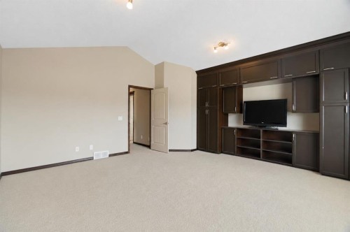 196 Nolanfield Way Nw, Calgary, AB - Indoor Photo Showing Kitchen