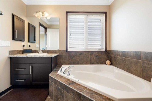 196 Nolanfield Way Nw, Calgary, AB - Indoor Photo Showing Bathroom