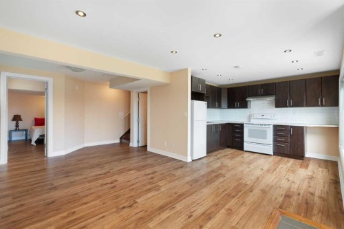 196 Nolanfield Way Nw, Calgary, AB - Indoor Photo Showing Kitchen
