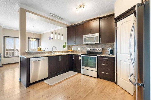 196 Nolanfield Way Nw, Calgary, AB - Indoor Photo Showing Kitchen
