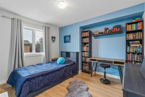 3444 3 Avenue Nw, Calgary, AB - Indoor Photo Showing Bedroom