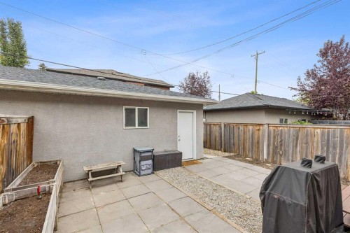 3444 3 Avenue Nw, Calgary, AB - Outdoor With Exterior
