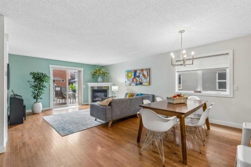 3444 3 Avenue Nw, Calgary, AB - Indoor With Fireplace