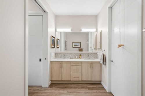508-24 Mahogany Path Se, Calgary, AB - Indoor Photo Showing Bathroom