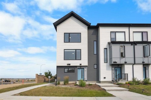 615 Evanston Link Nw, Calgary, AB - Outdoor