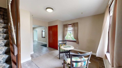 348 47 Avenue West, Claresholm, AB - Indoor Photo Showing Dining Room