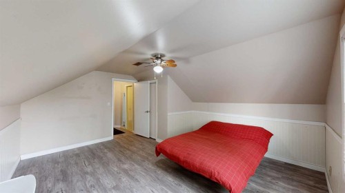 348 47 Avenue West, Claresholm, AB - Indoor