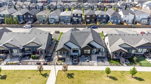 47 Walgrove Park Se, Calgary, AB - Outdoor