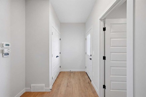 42 Waterford Mews, Chestermere, AB - Indoor Photo Showing Other Room