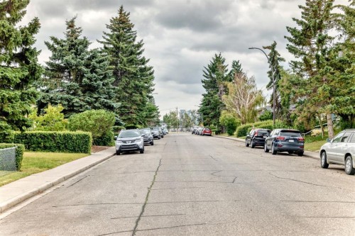 7964 Huntington Road Ne, Calgary, AB - Outdoor