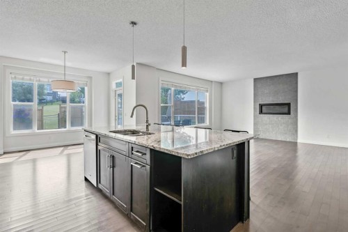 41 Westridge Road, Okotoks, AB - Indoor Photo Showing Kitchen With Upgraded Kitchen