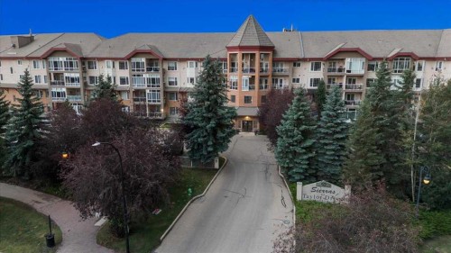 202-4512 52 Avenue, Red Deer, AB - Outdoor With Facade