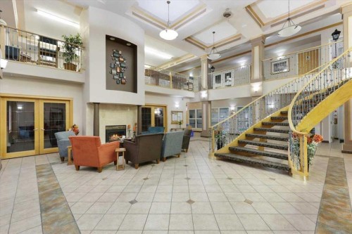 202-4512 52 Avenue, Red Deer, AB - Indoor Photo Showing Other Room