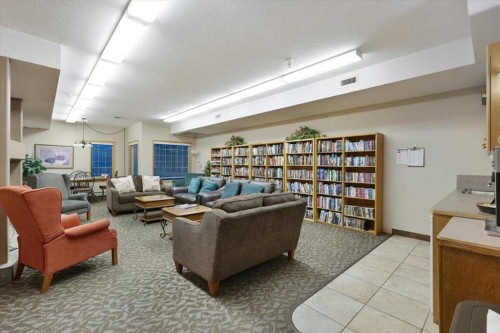 202-4512 52 Avenue, Red Deer, AB - Indoor