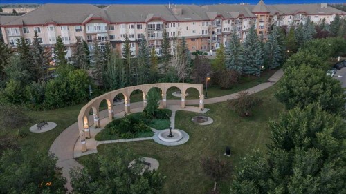 202-4512 52 Avenue, Red Deer, AB - Outdoor