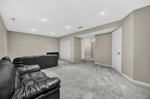 88 Everglen Rise Sw, Calgary, AB - Indoor