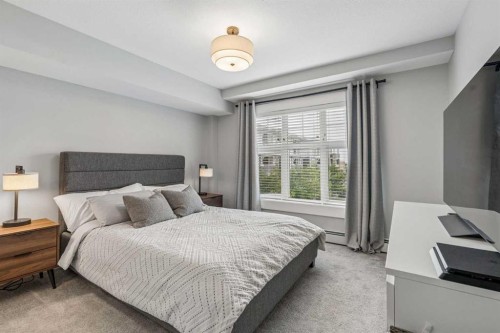 3317-11 Mahogany Row Se, Calgary, AB - Indoor Photo Showing Bedroom