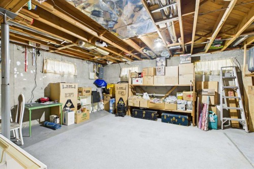 2012 Urbana Road Nw, Calgary, AB - Indoor Photo Showing Basement
