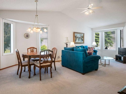 277 Arbour Cliff Close Nw, Calgary, AB - Indoor Photo Showing Other Room
