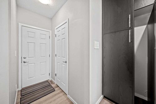 220 Windbury Lane Sw, Airdrie, AB - Indoor Photo Showing Other Room
