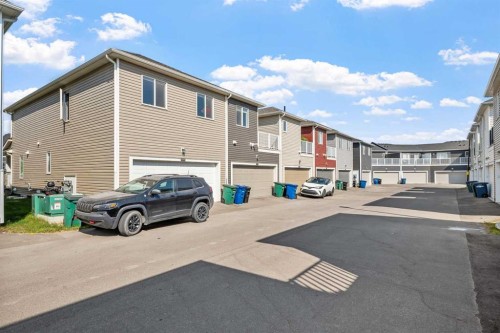 220 Windbury Lane Sw, Airdrie, AB - Outdoor