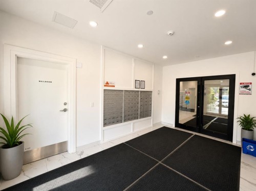 1614-60 Skyview Ranch Road Ne, Calgary, AB - Indoor Photo Showing Other Room