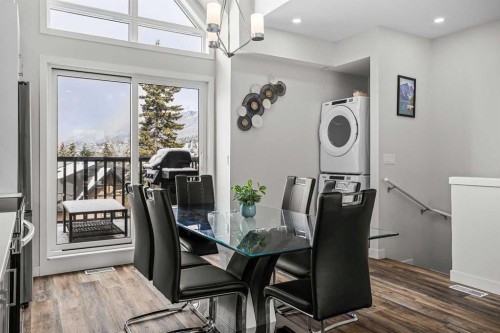207-105 Kananaskis Way, Canmore, AB - Indoor Photo Showing Dining Room