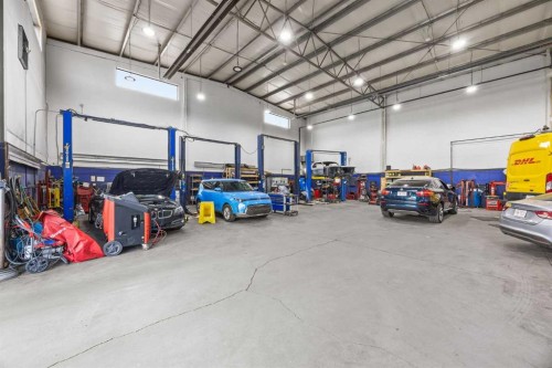 2341 20 Avenue Ne, Calgary, AB 