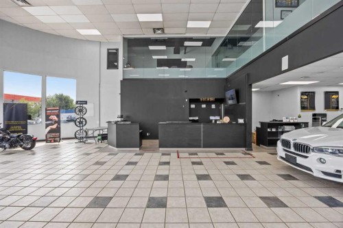 2341 20 Avenue Ne, Calgary, AB 