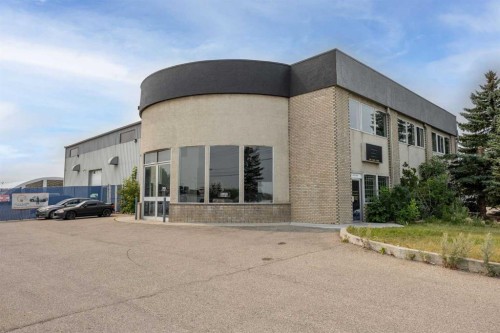 2341 20 Avenue Ne, Calgary, AB 