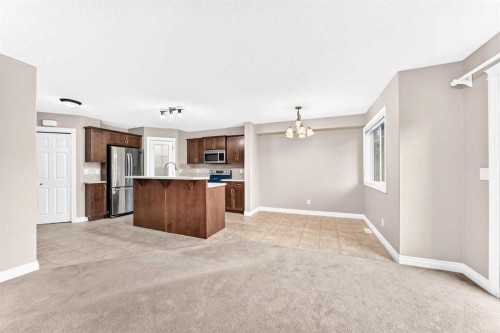 129-308 11 Avenue, High River, AB - Indoor Photo Showing Kitchen