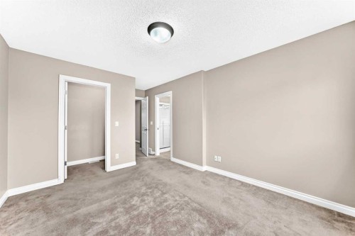 129-308 11 Avenue, High River, AB - Indoor Photo Showing Other Room
