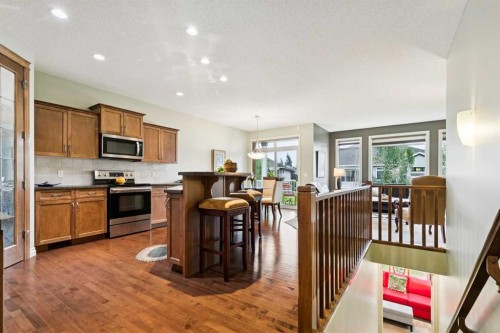 416 High Park Place Nw, High River, AB - Indoor Photo Showing Kitchen