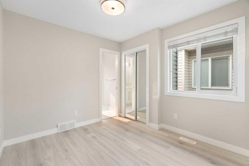 125 Corner Meadows Gate Ne, Calgary, AB - Indoor Photo Showing Other Room