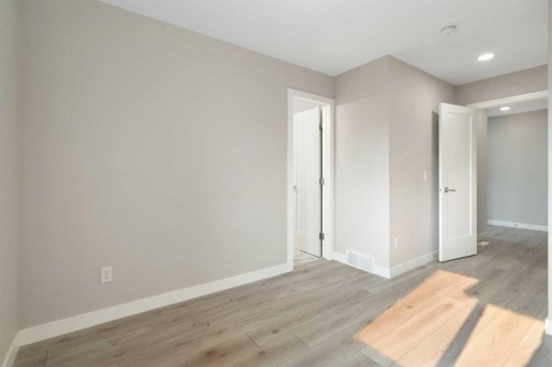 125 Corner Meadows Gate Ne, Calgary, AB - Indoor Photo Showing Other Room
