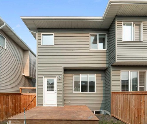 125 Corner Meadows Gate Ne, Calgary, AB - Outdoor With Exterior